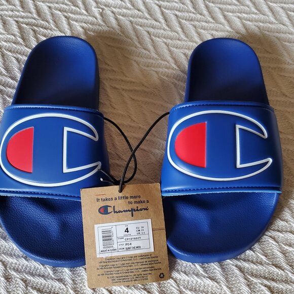 NWT Champion Blue Slides Youth Size 4 - Picture 2 of 4